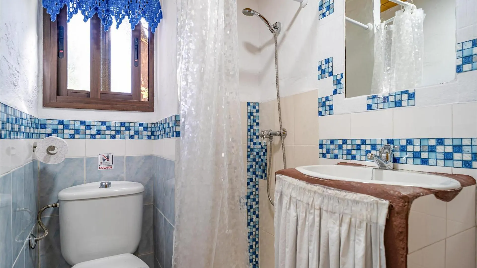 Amazing Cottage In Algatocin With Kitchen Ferienhaus